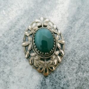 Vintage Silver Tone and Green Oval Cabachon Dress Clip, Unsigned Estate
